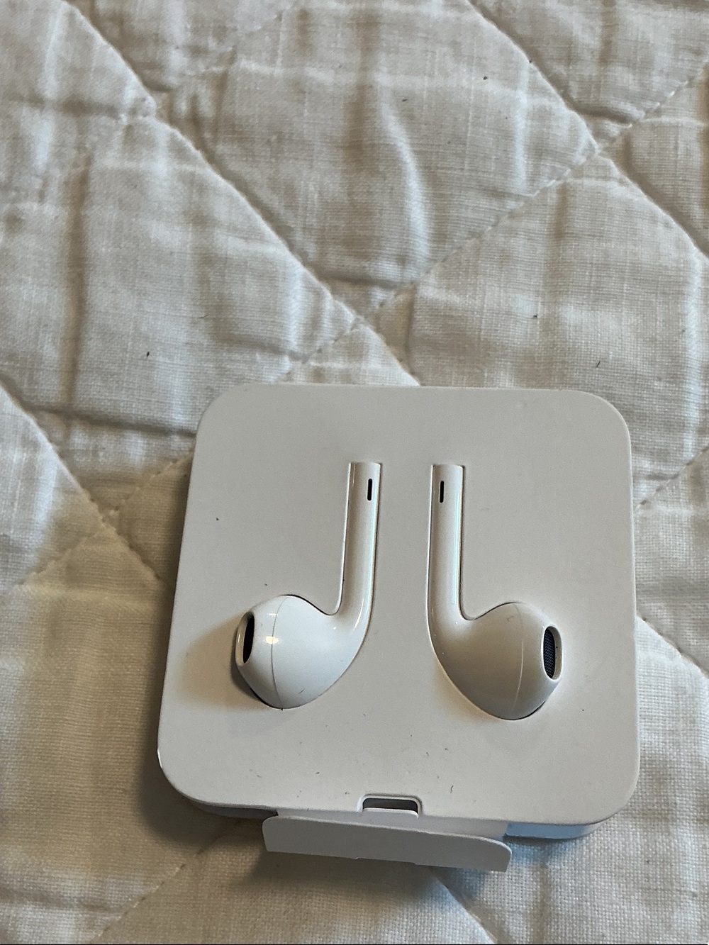 Apple White Wired Earbuds